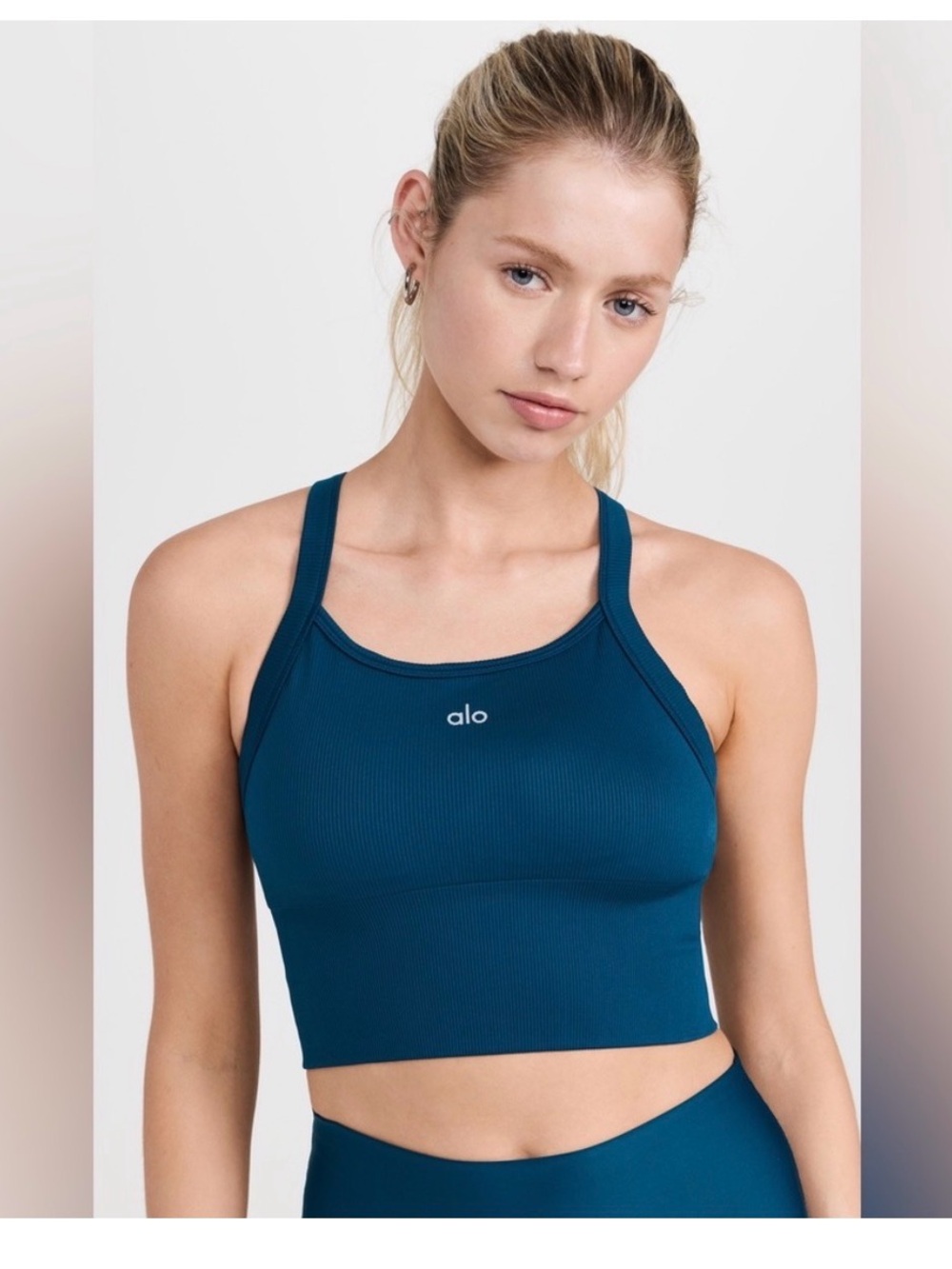Alo ribbed sports bra M